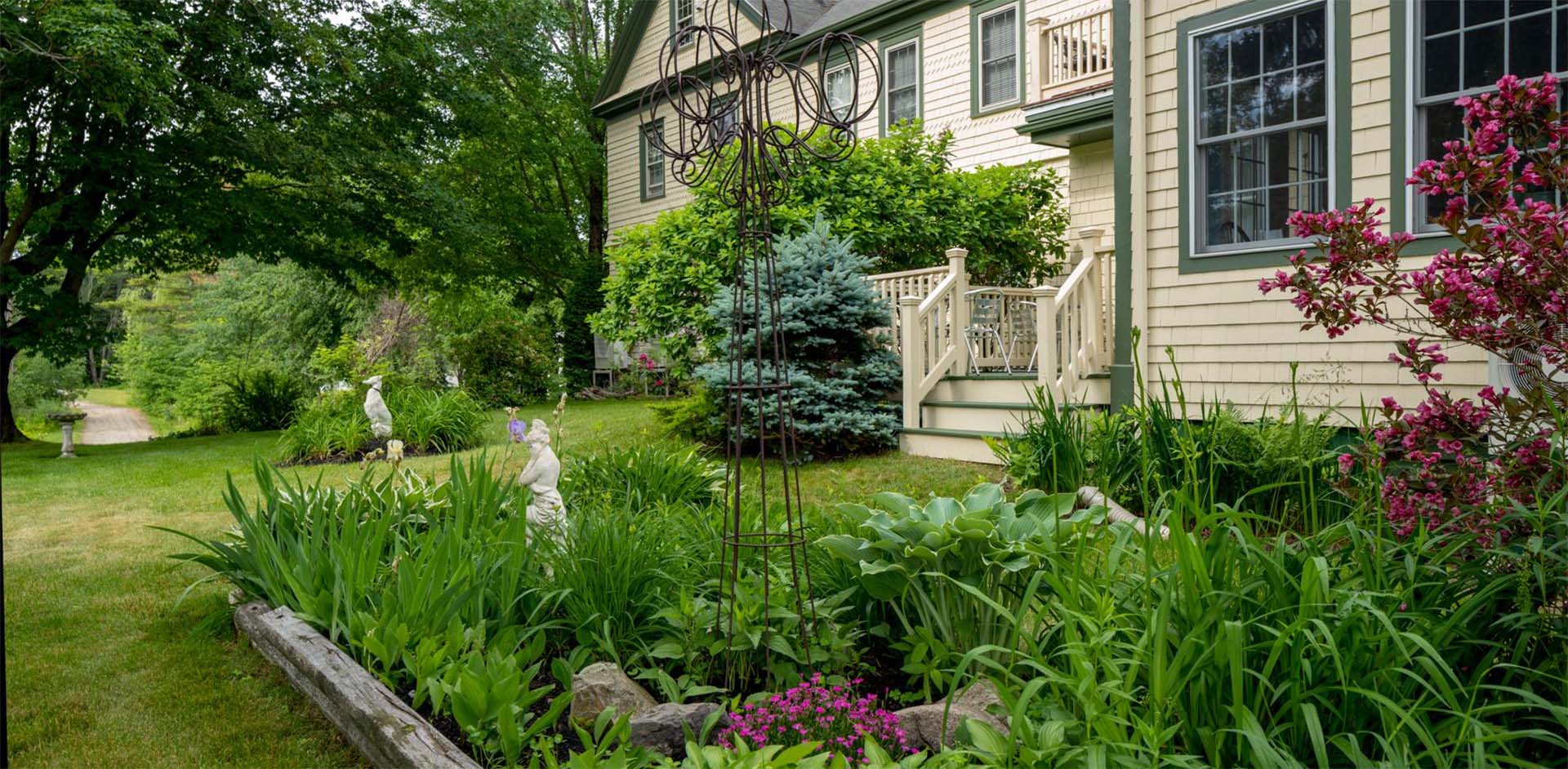 1802 House Bed & Breakfast Inn in Kennebunkport, United States